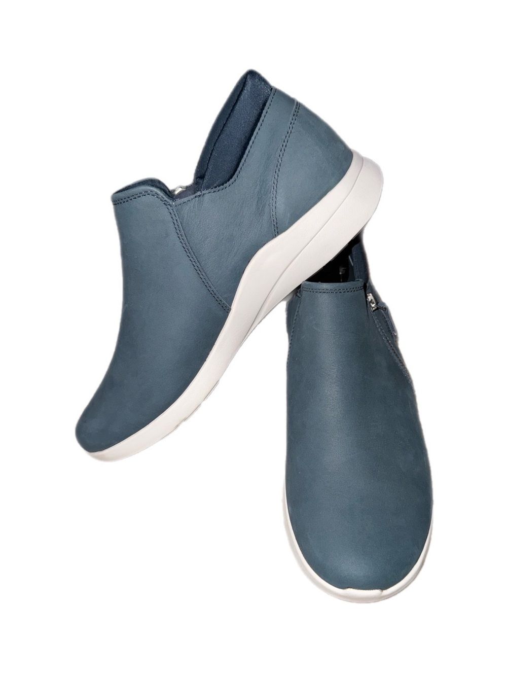 Aetrex Addie arch support boots in Blue size 10